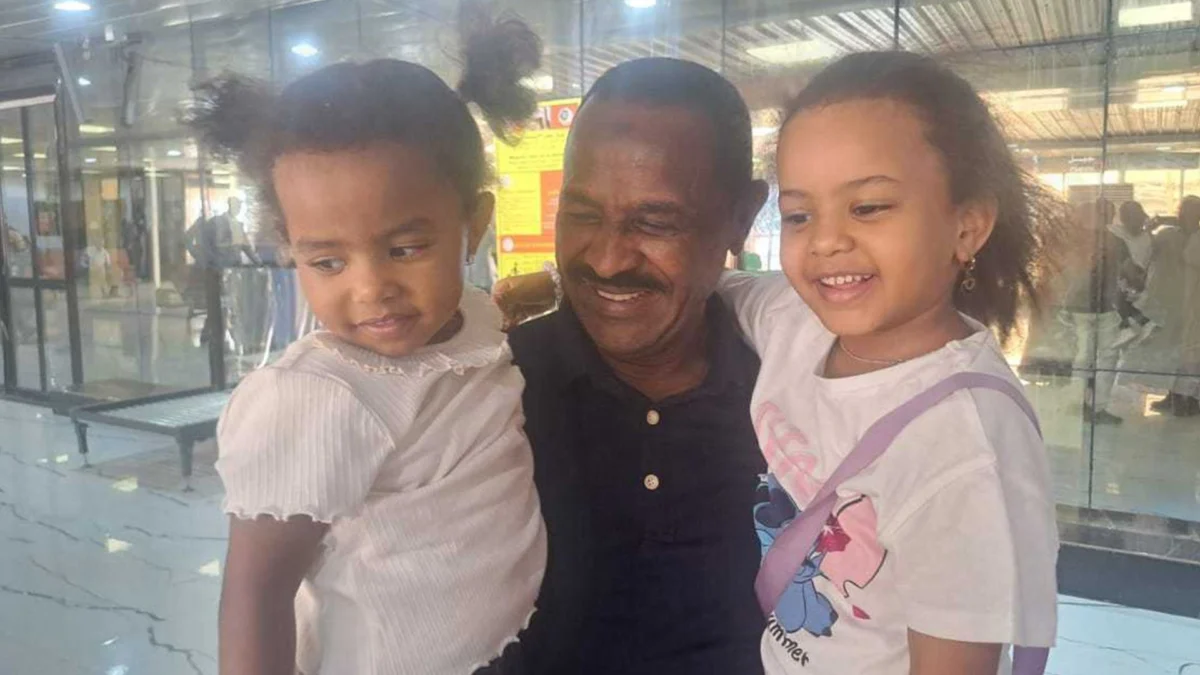 Al Jazeera Reporter Embraces Family After Three Years Apart