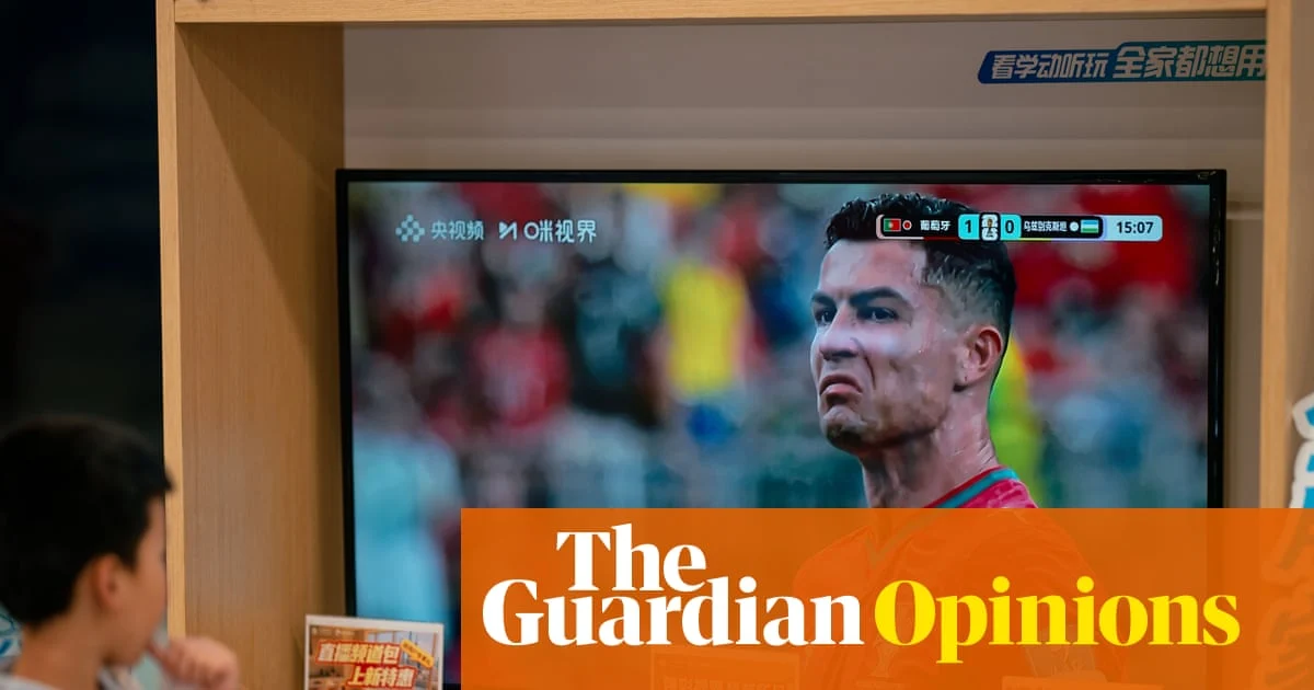 World Cup Turns Into Superstar Circus, Leaving Teams in the Shadows