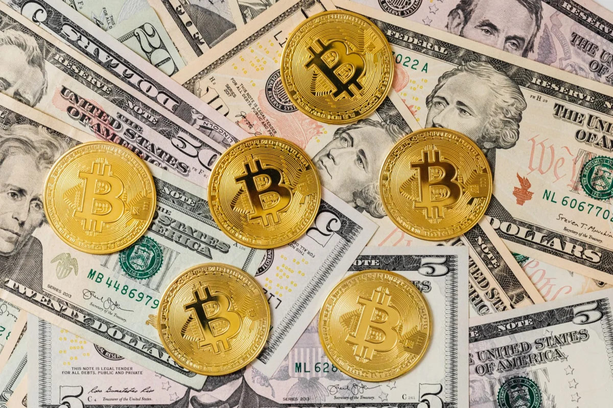 Bitcoin Correlation With USD‑JPY Drops to -0.90, Questioning Yen Carry Unwind
