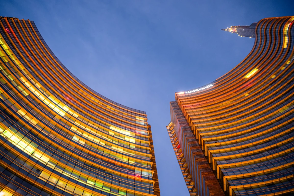 UniCredit’s Secret Broker: How a CEO’s Brother Engineered the Russia Exit