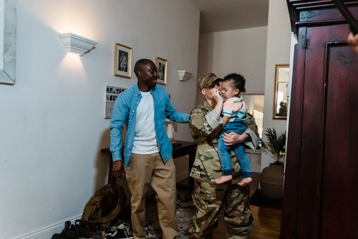 Fort Carson Spouse Wins Year‑End Award, Launches Community Food Drive
