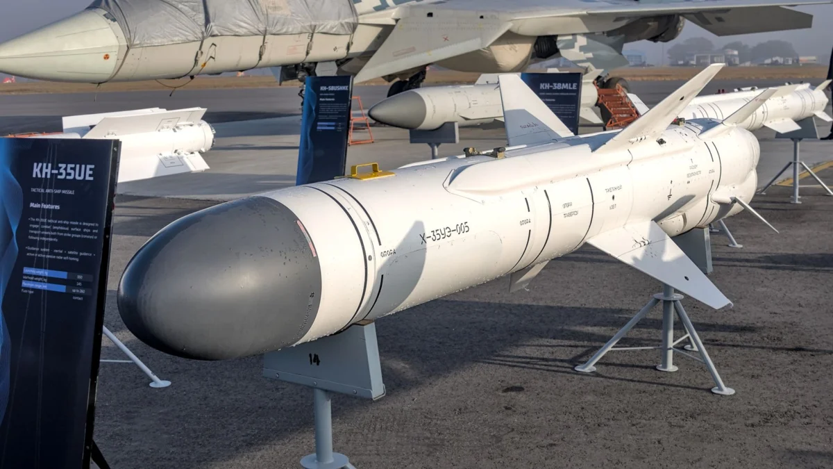 Pakistan Hits Afghan Border Towns with Airstrikes