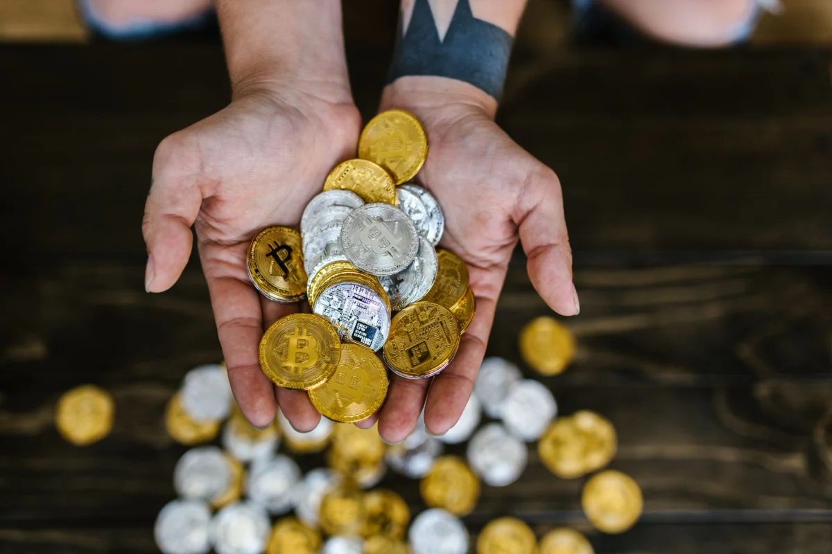 SpaceX’s 18,712 Bitcoin Cache Could Redefine Corporate Crypto Playbooks