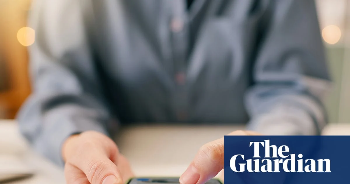 Fake Guardian articles used to lure scam investors