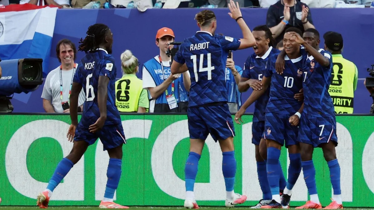 France Overcome Paraguay to Reach World Cup Quarterfinals
