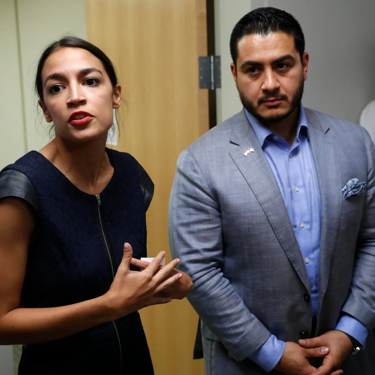 Ocasio-Cortez Endorses Abdul El‑Sayed in Michigan Senate Primary