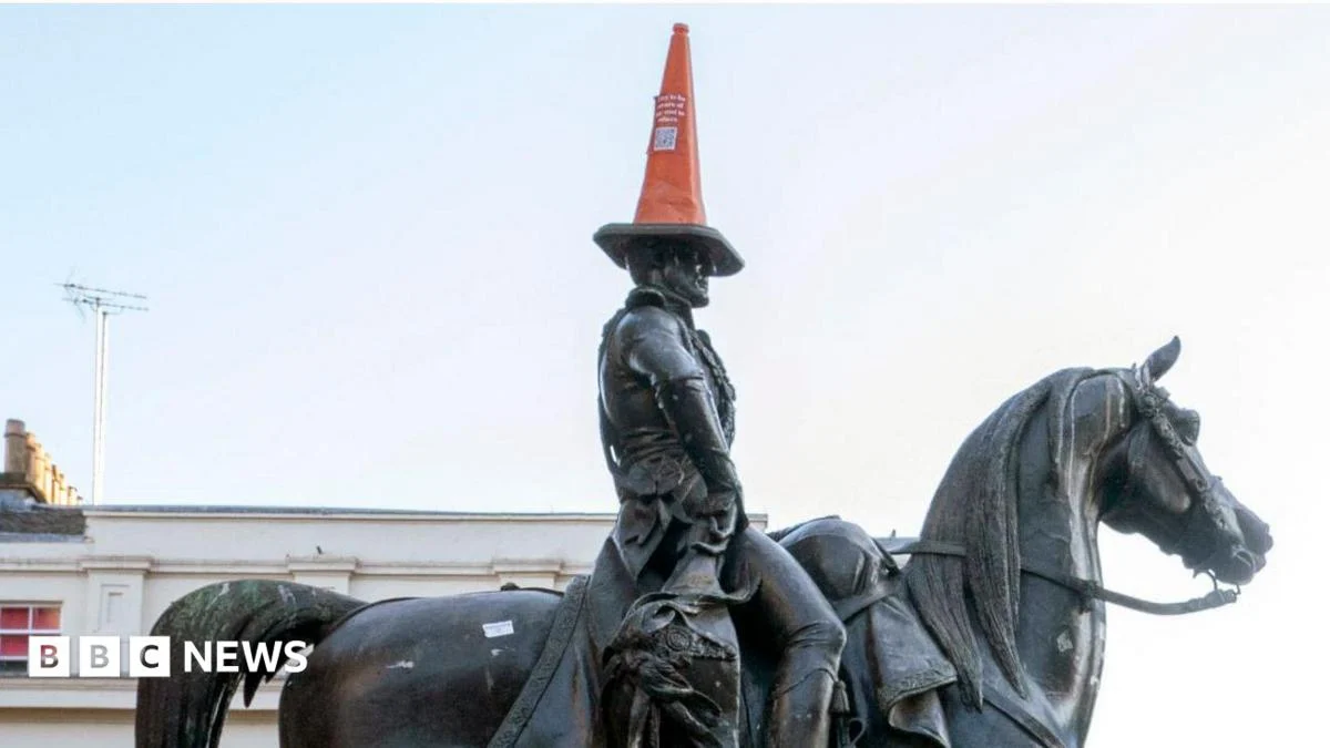 Tartan Army traffic cone craze spreads across Scotland