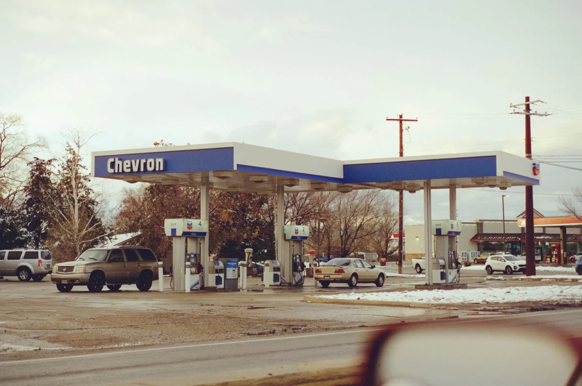 Chevron Posts Six‑Year Quarterly Profit High, Beats Estimates