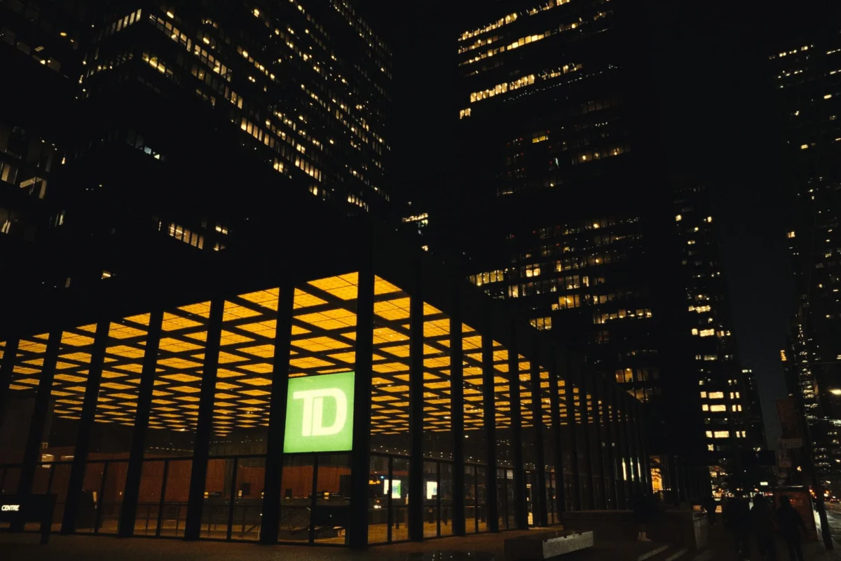 Former JPMorgan Chase Banker Expands Lawsuit