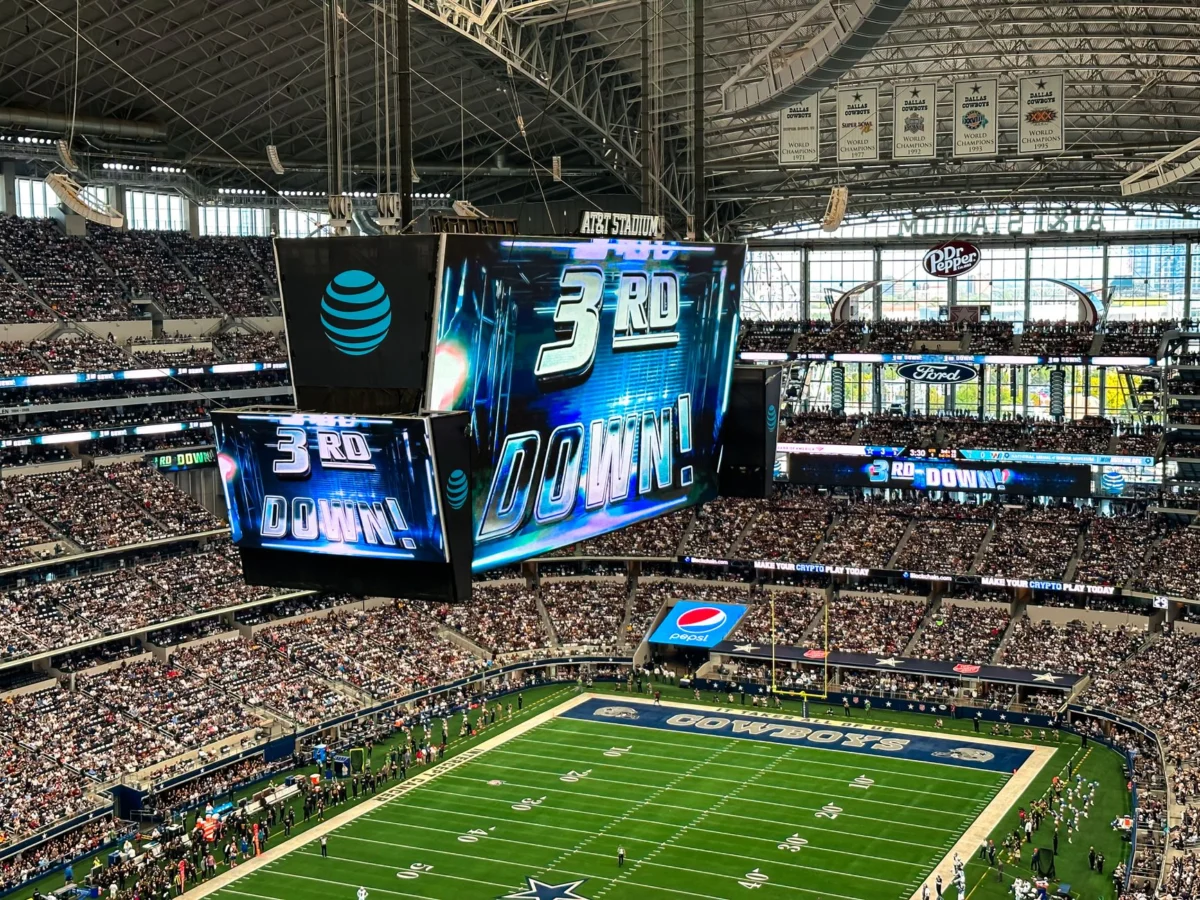 NFL Super Bowl Updates: AP News Provides Scores and Stats