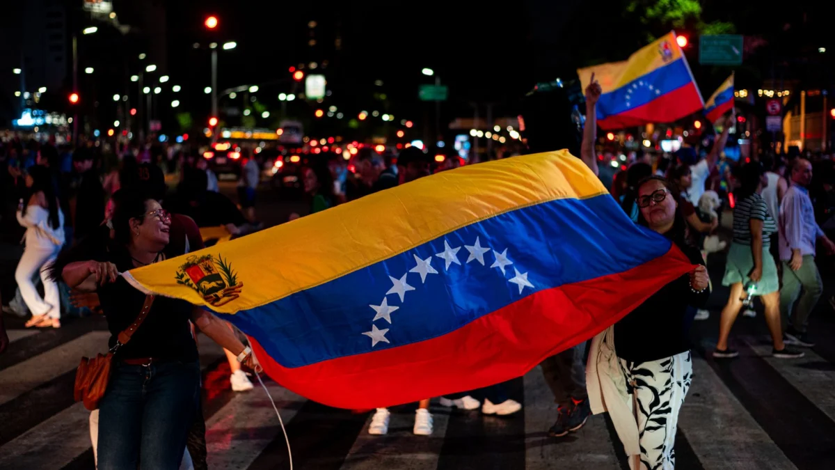 Venezuelan survivor describes days under rubble as death toll climbs