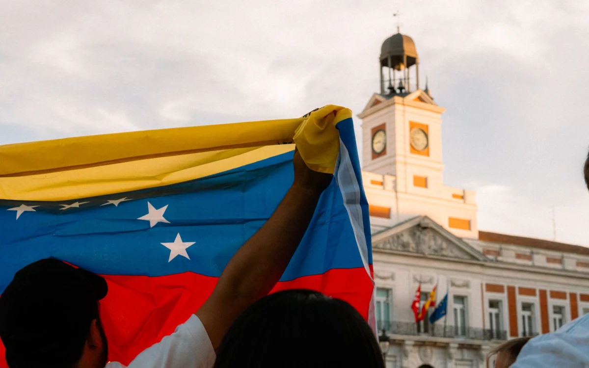 Venezuelans Rush to Identify Loved Ones as Earthquake Deaths Rise