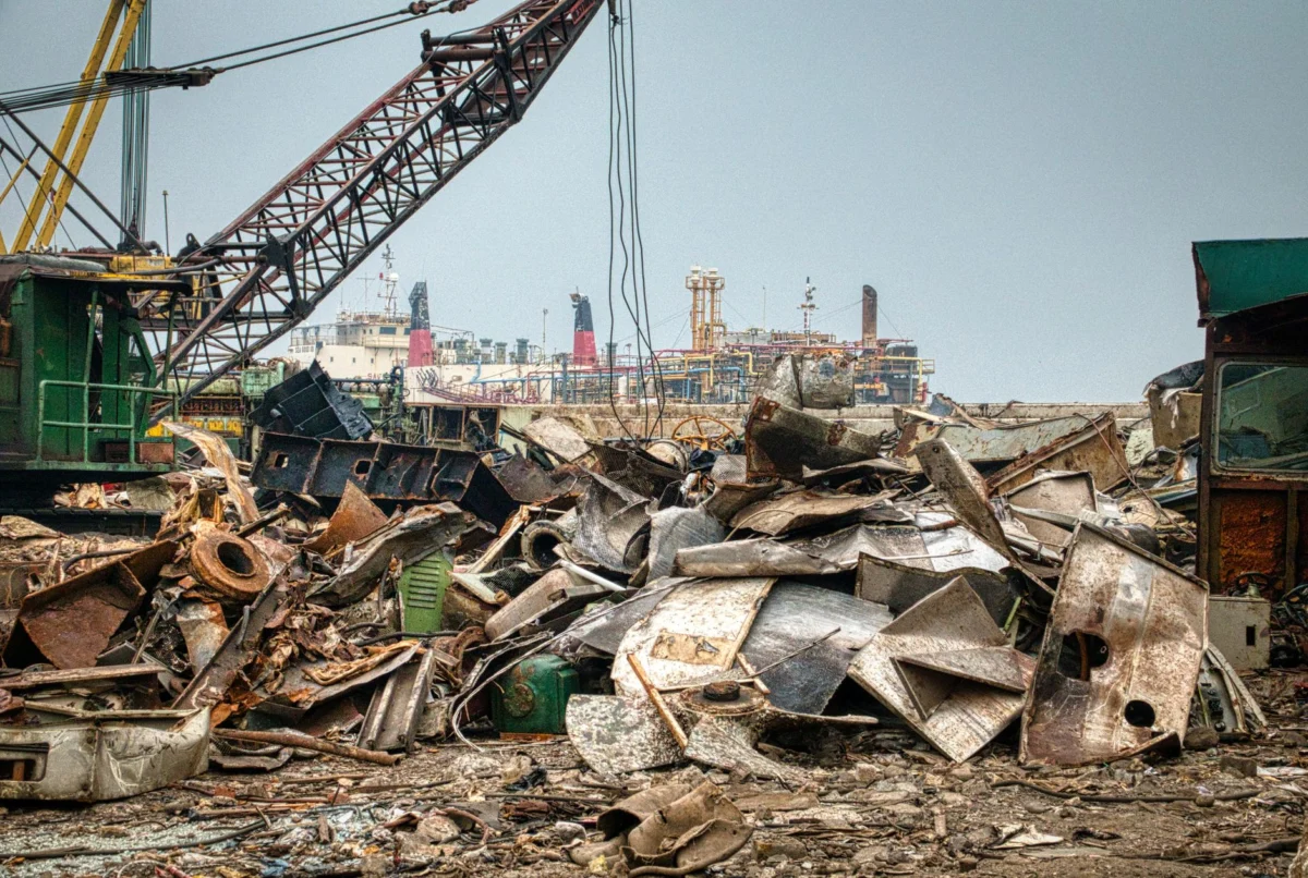 Dangerous Waste Trade Sustains Mukuru Kwa Ruben Families