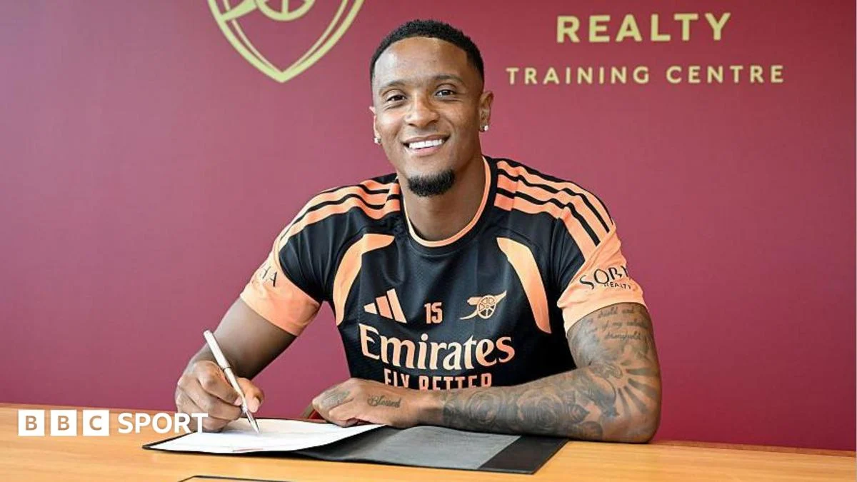 Arsenal sign Ezri Konsa from Aston Villa for £55m