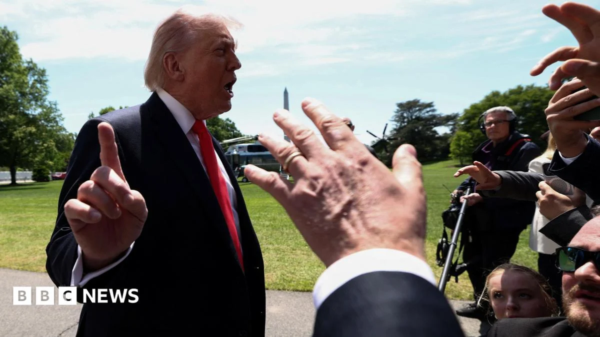 Trump silences reporters with ‘Quiet, quiet, quiet!’ outburst
