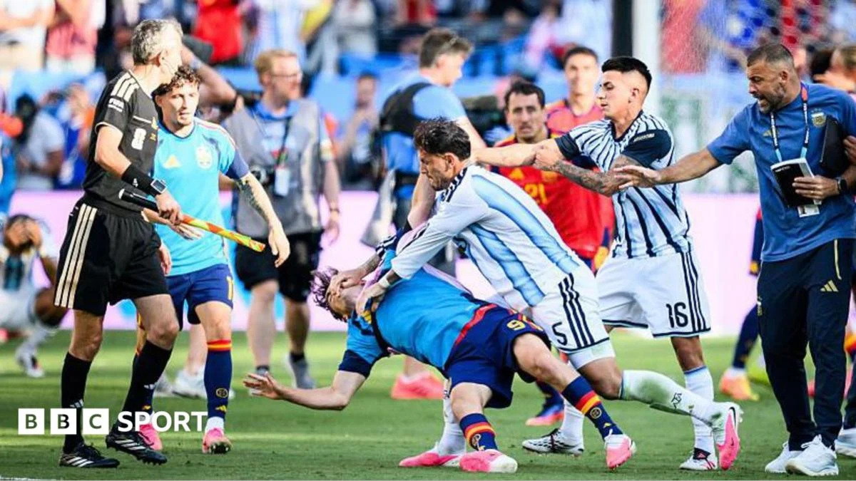 Argentina’s Paredes Banned for 10 Games Post-World Cup Clashes