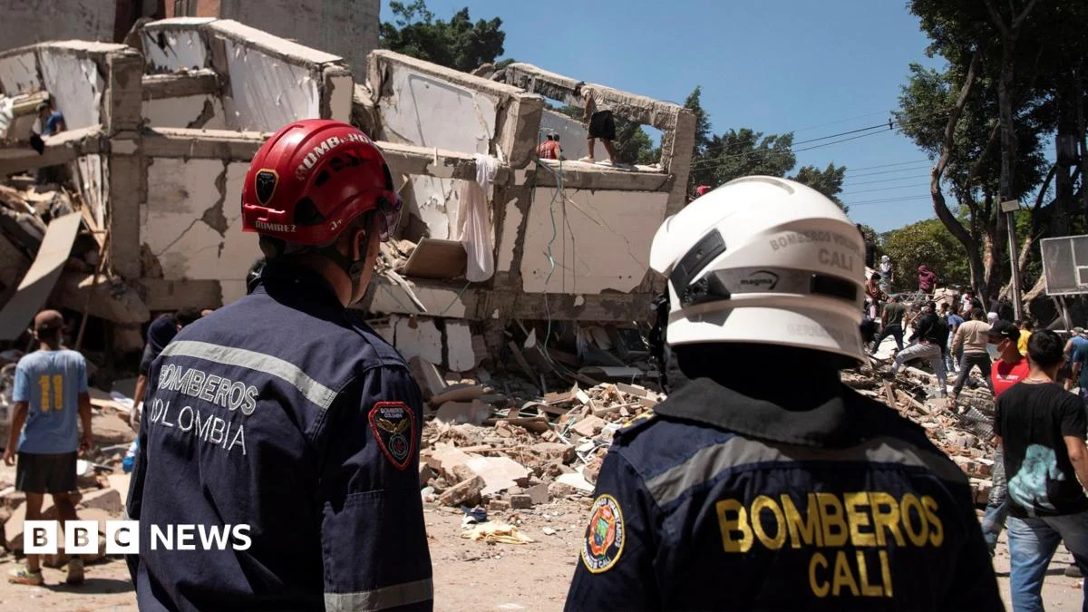 132 killed in Colombia’s largest earthquake in years