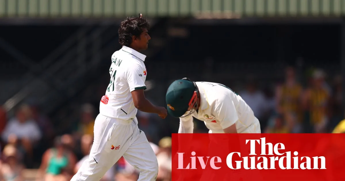 Australia strikes early on day three of Bangladesh Test