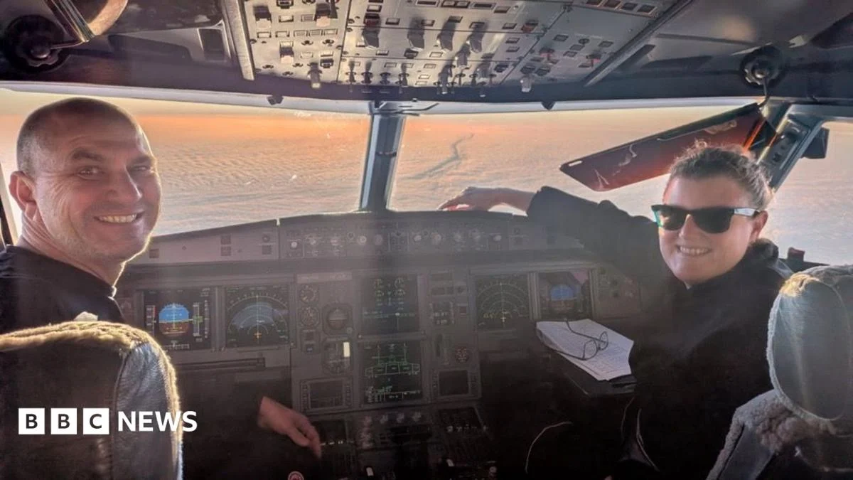 Australian crew performs daring midwinter Antarctica rescue