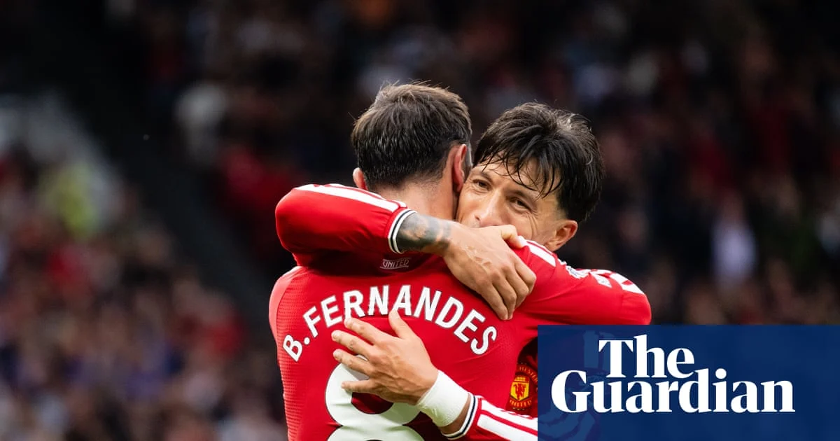 Bruno Fernandes hat-trick lifts Manchester United; Spurs remain winless