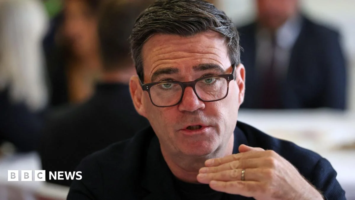 Burnham to send high-performing civil servants to mayoral offices