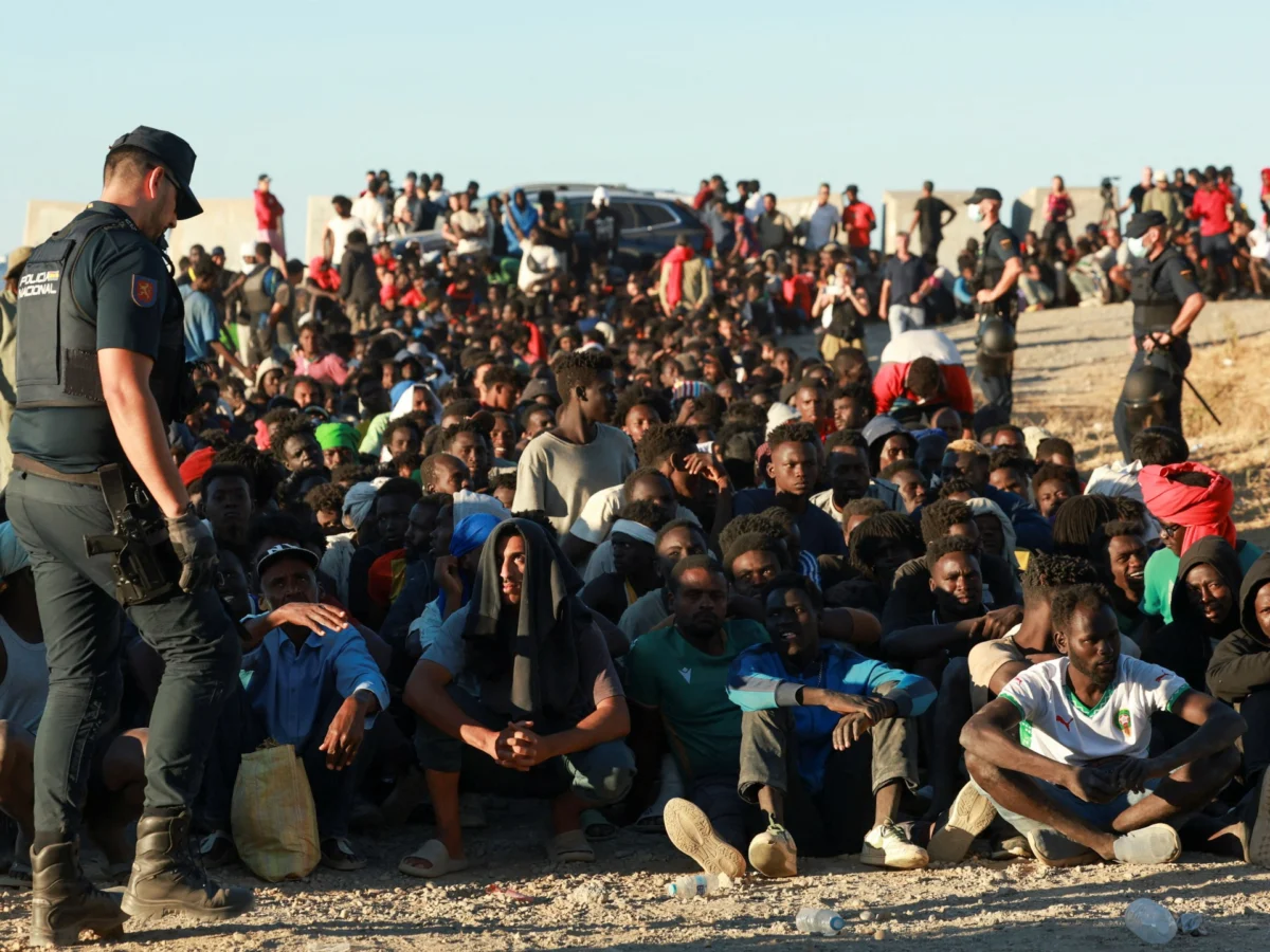 Ceuta mayor calls for migrant detention amid crisis