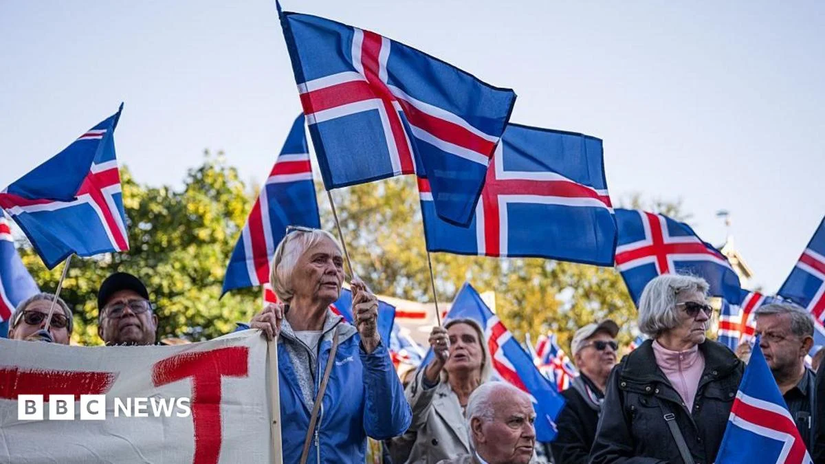 Iceland votes on restarting EU membership talks
