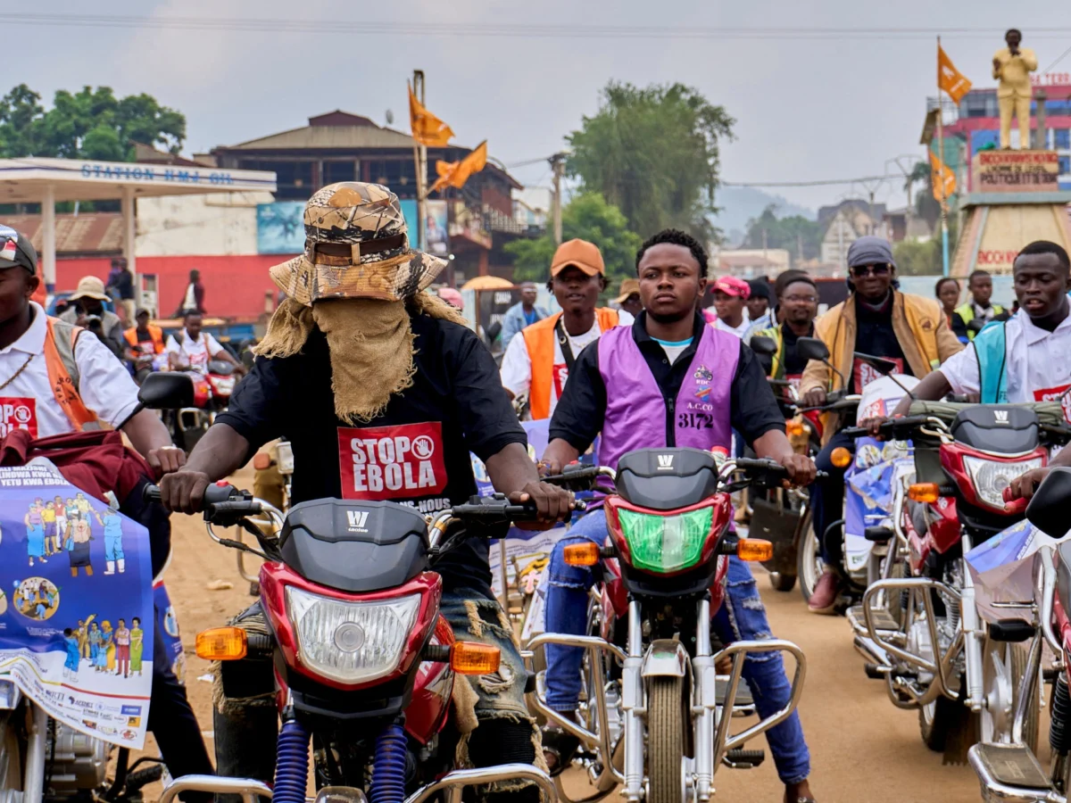 Ebola cases top 4,000 in DRC as WHO urges vaccine trial
