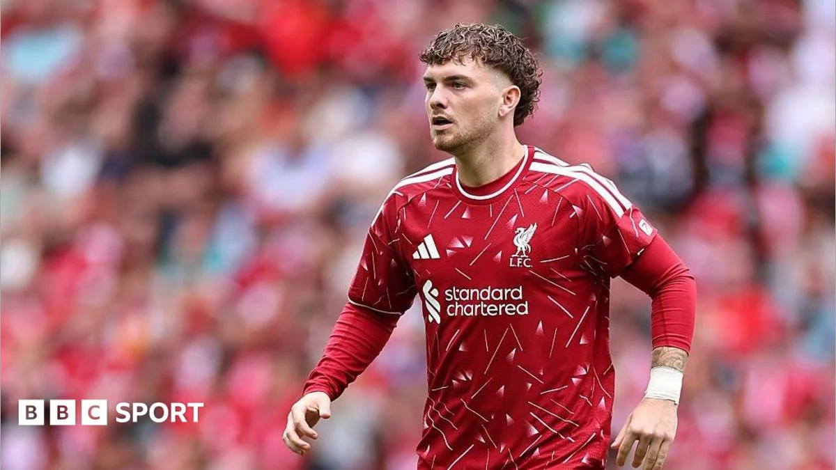 Harvey Elliott expected to join Valencia on loan from Liverpool