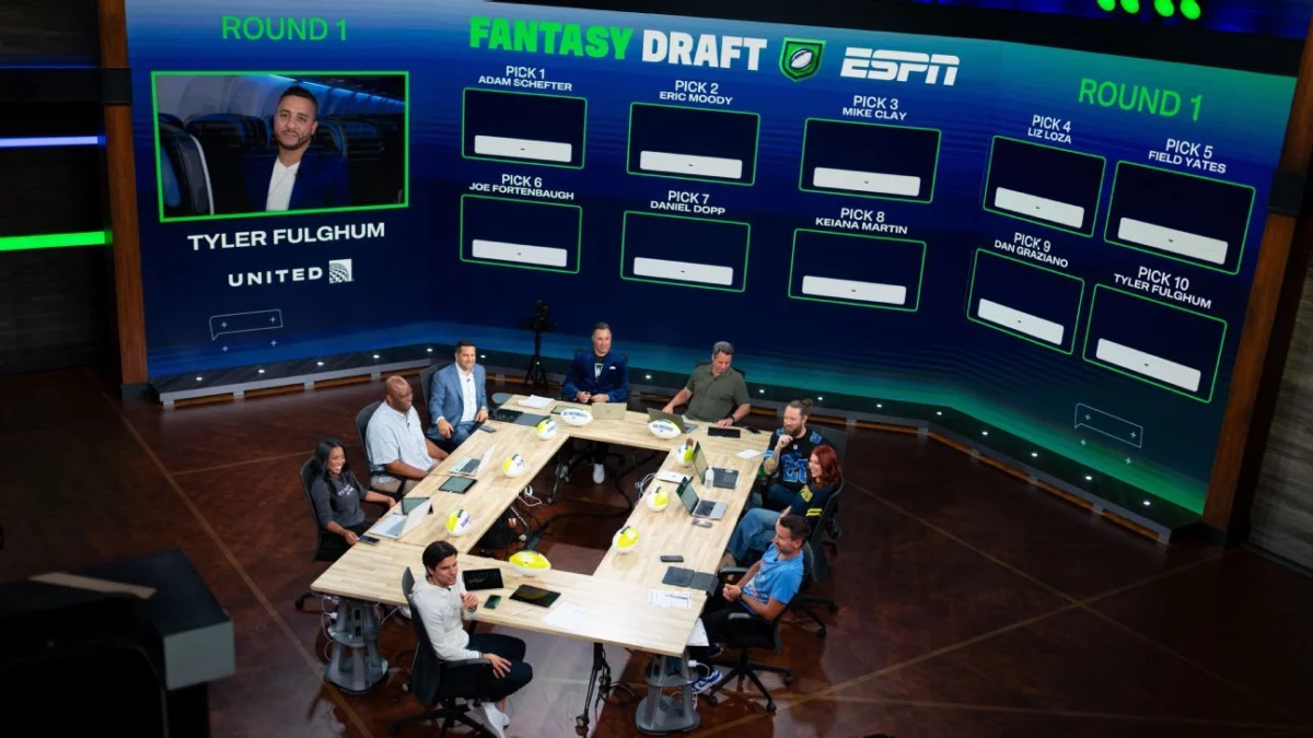 Fantasy Football Mock Draft Sees 13 RBs Taken in First 20 Picks