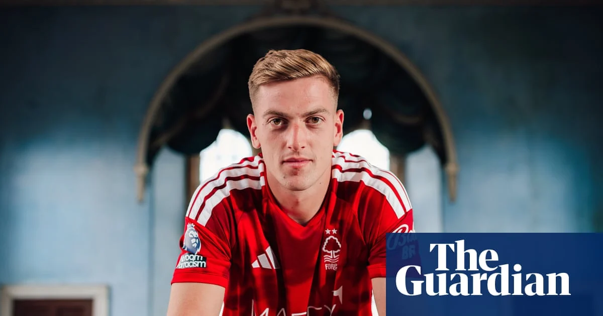 Football transfer windows vary by club, says Guardian report