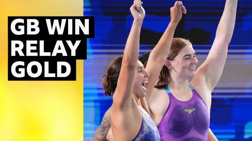 Great Britain sets championship record in mixed freestyle 4x200m