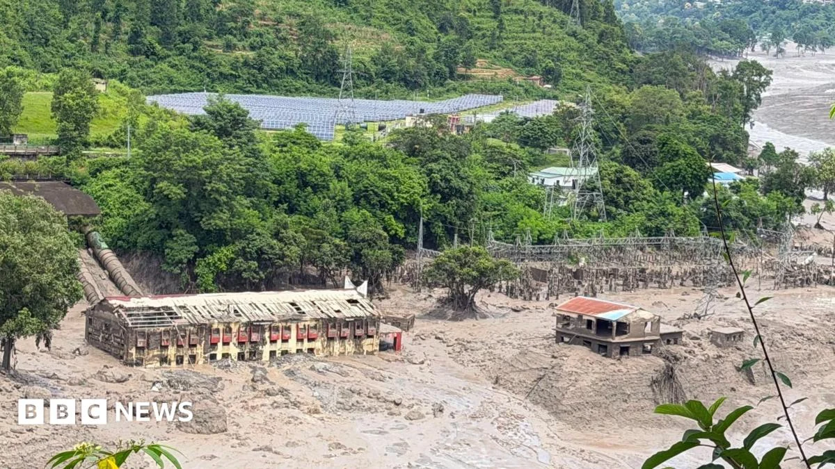 Flash flood in northern Nepal feared to cause heavy casualties