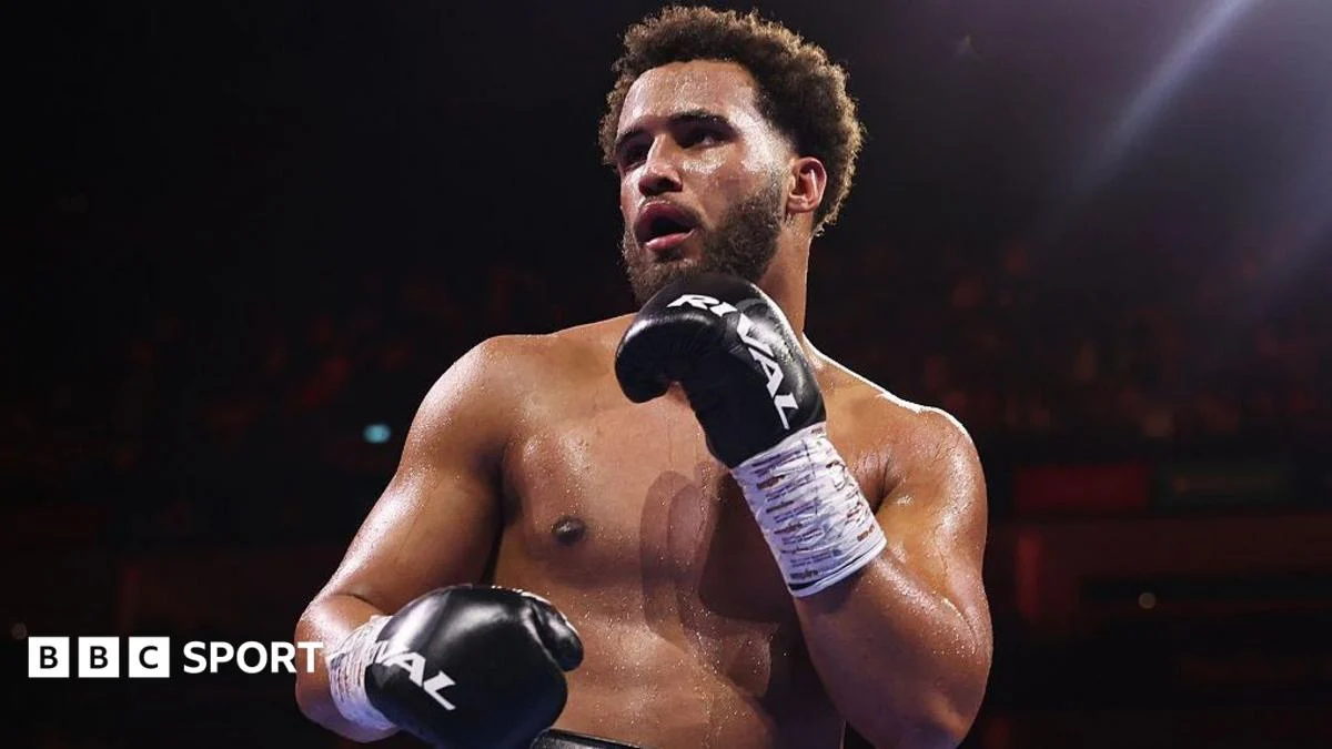 Moses Itauma suffers heavyweight defeat in world-title bout