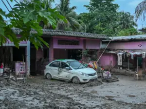India’s monsoon season leaves over 100 dead since July