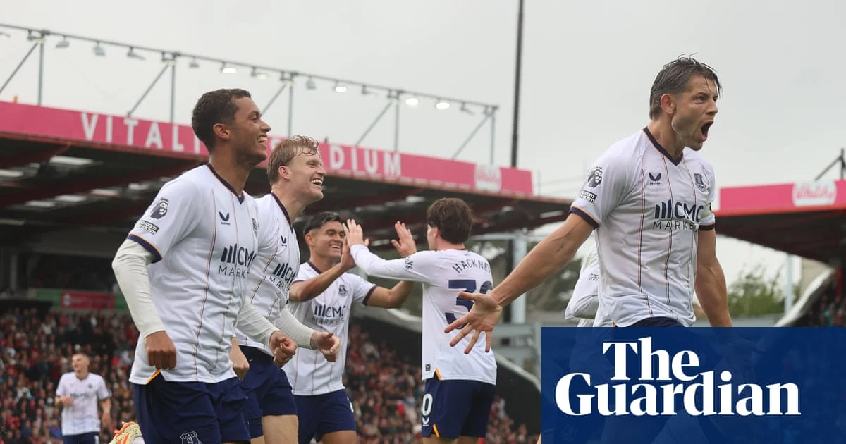James Tarkowski Scores Late Equalizer for Everton