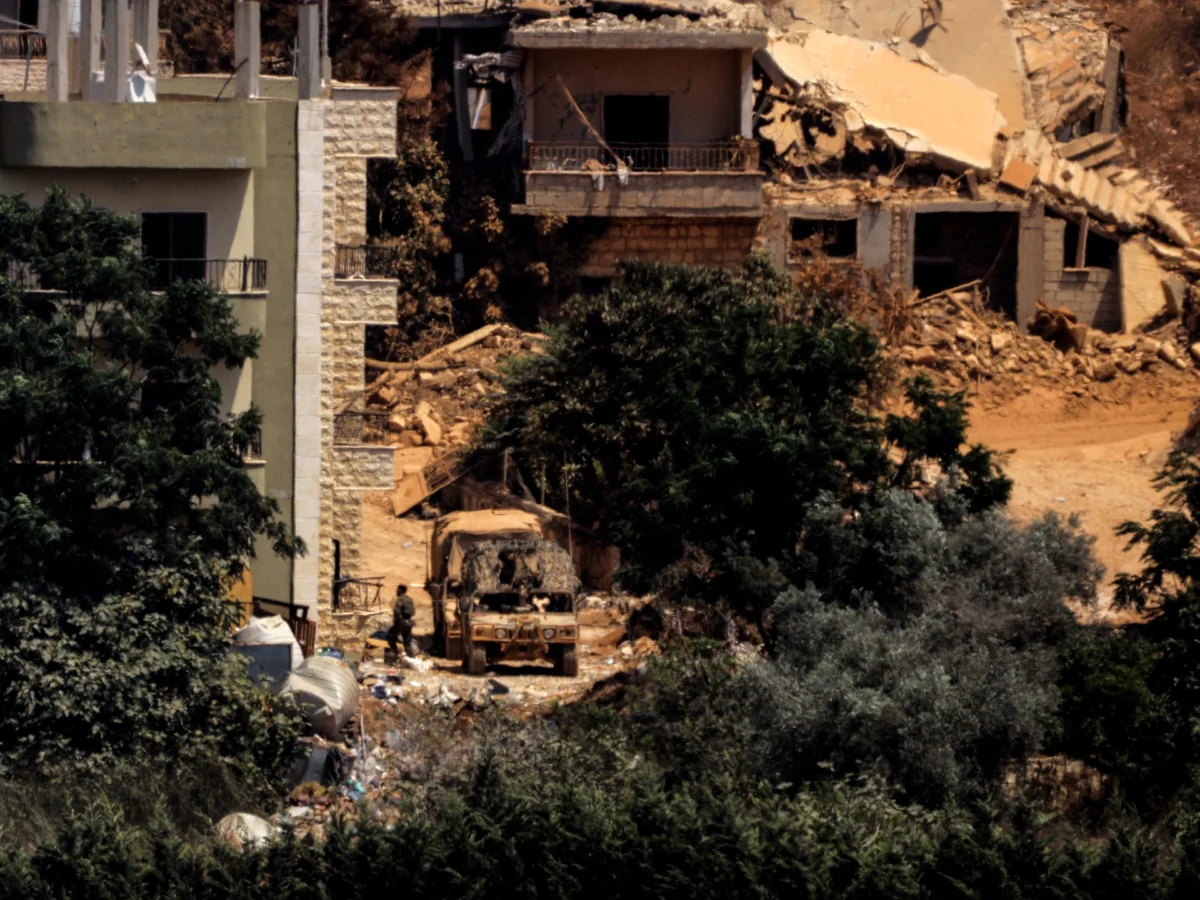 Lebanon’s PM seeks Israeli withdrawal timetable as Hezbollah criticizes deal