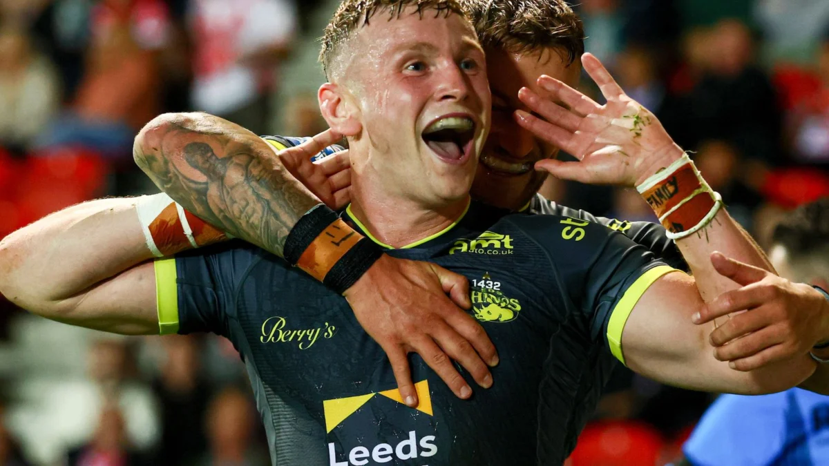 Leeds Rhinos Return to Top of Super League