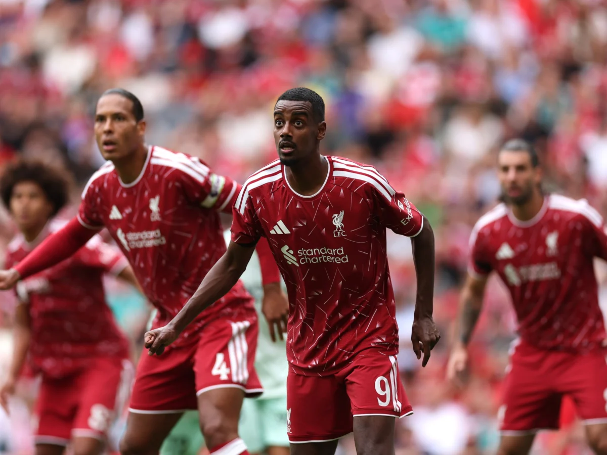 Liverpool’s New Spanish Boss Faces Title Challenge Issues