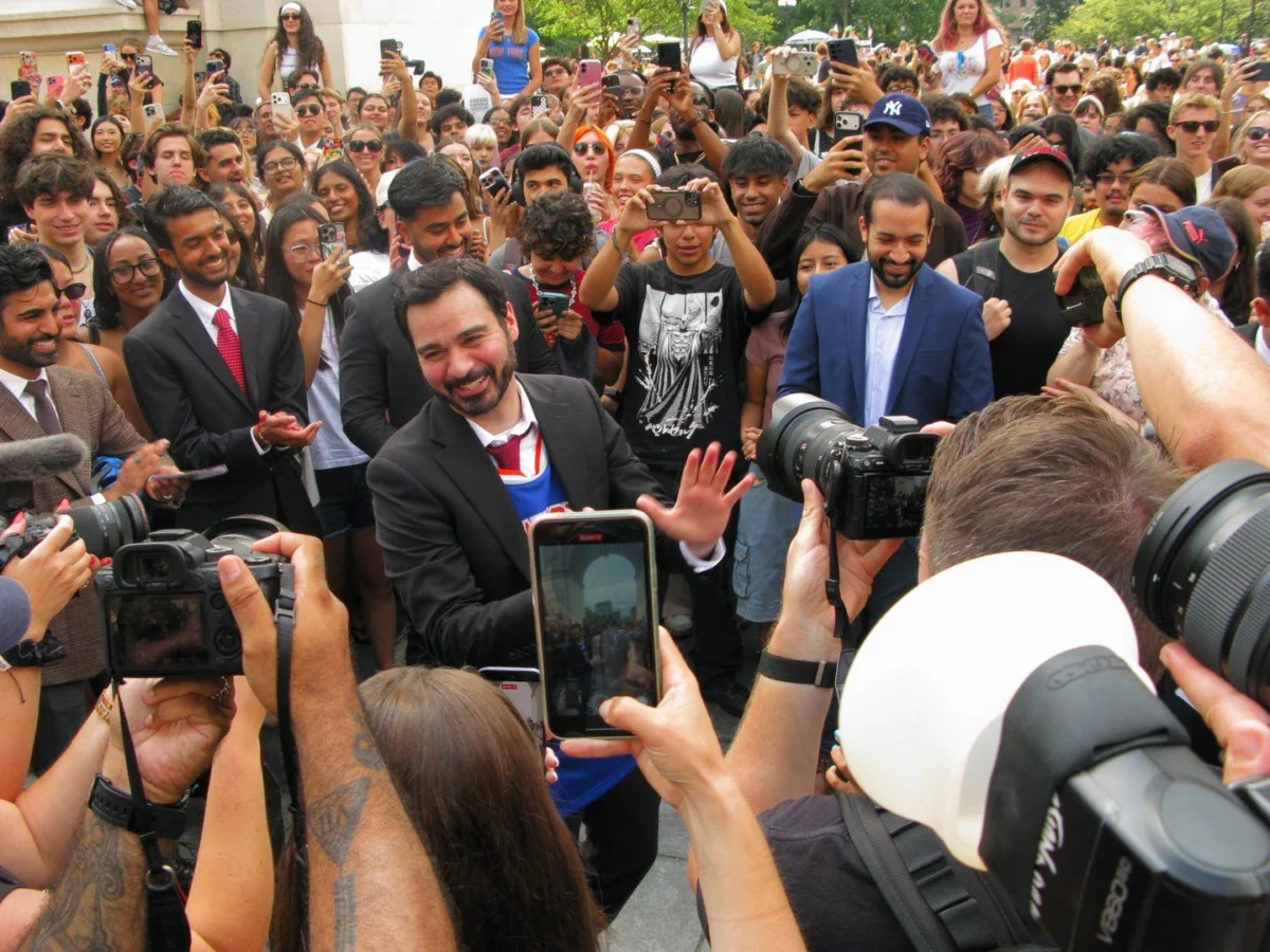 Hundreds attend Zohran Mamdani lookalike contest in New York