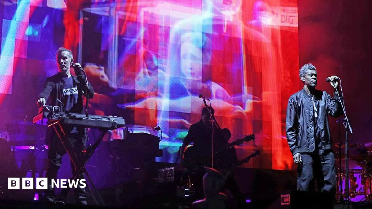 Massive Attack responds after Singapore Palestine ban