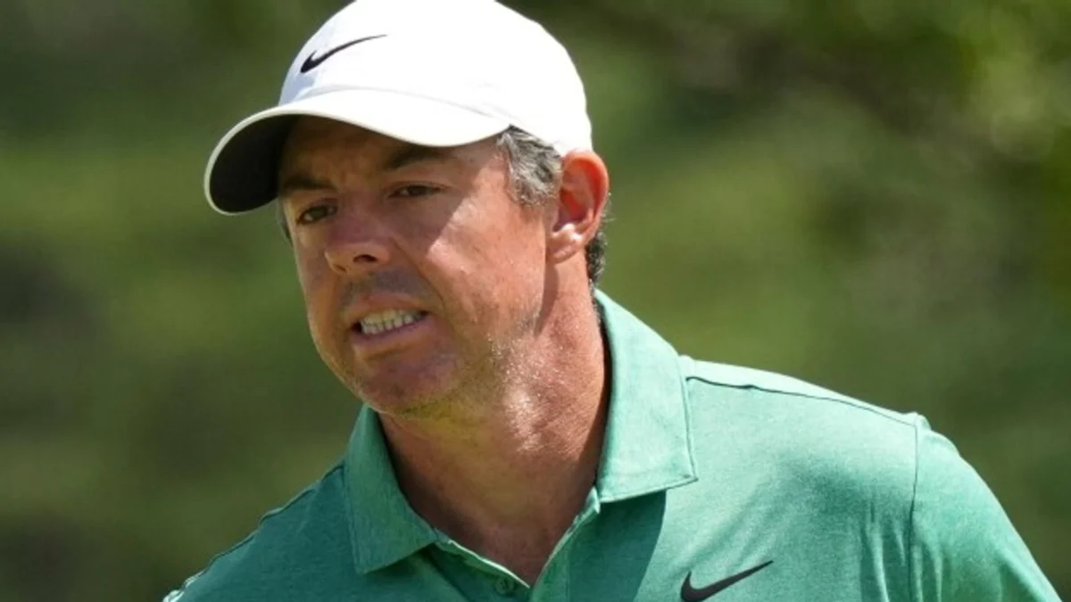 McIlroy Chases Clark for BMW Championship Victory