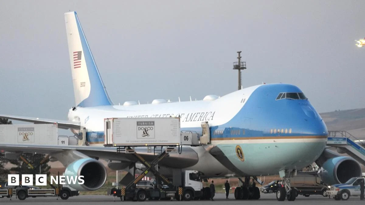 Trump took separate plane from Turkey amid Iran security concerns