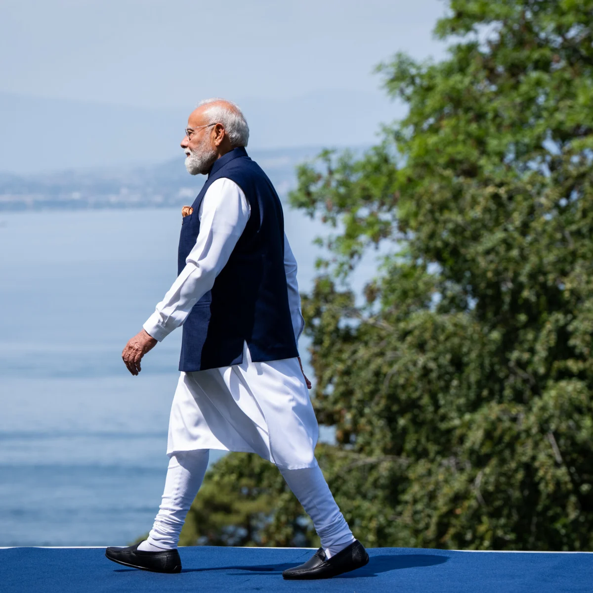 Modi Seeks Global Deals as U.S. Reliability Wavers