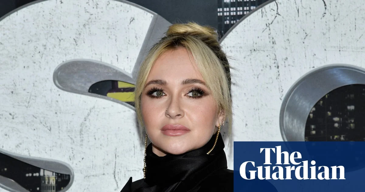 Neutrogena Responds to Criticism Over Hayden Panettiere Deal