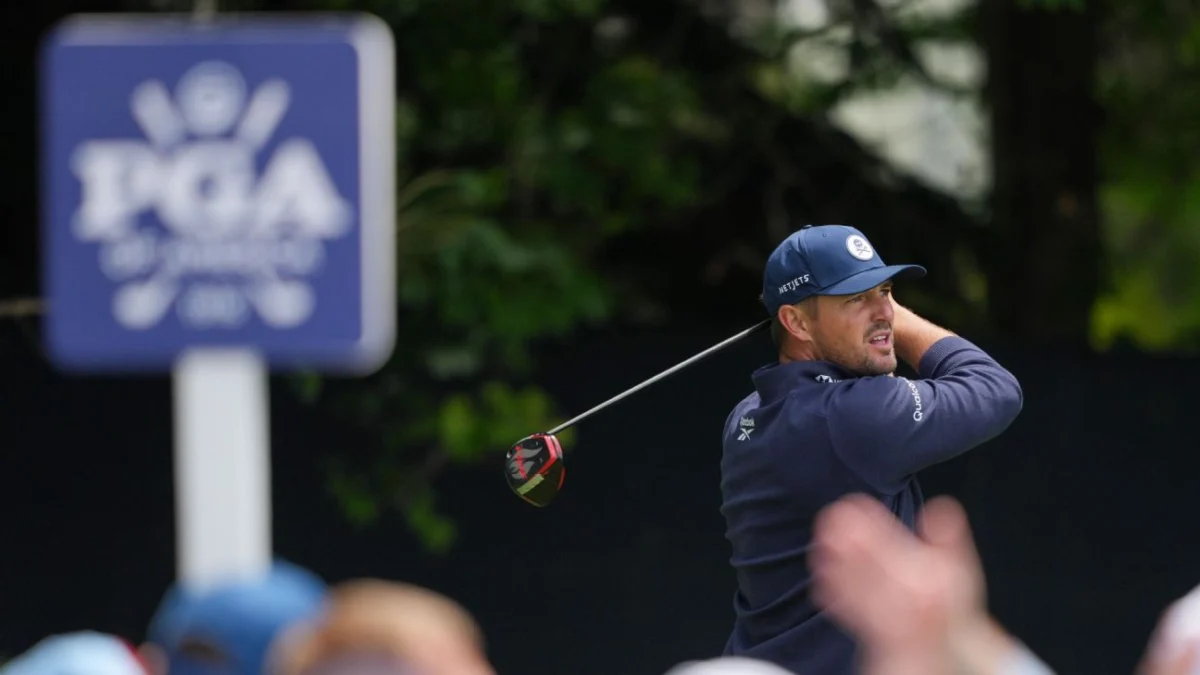 PGA Tour Has No Immediate Plan to Bring Back LIV Golfers
