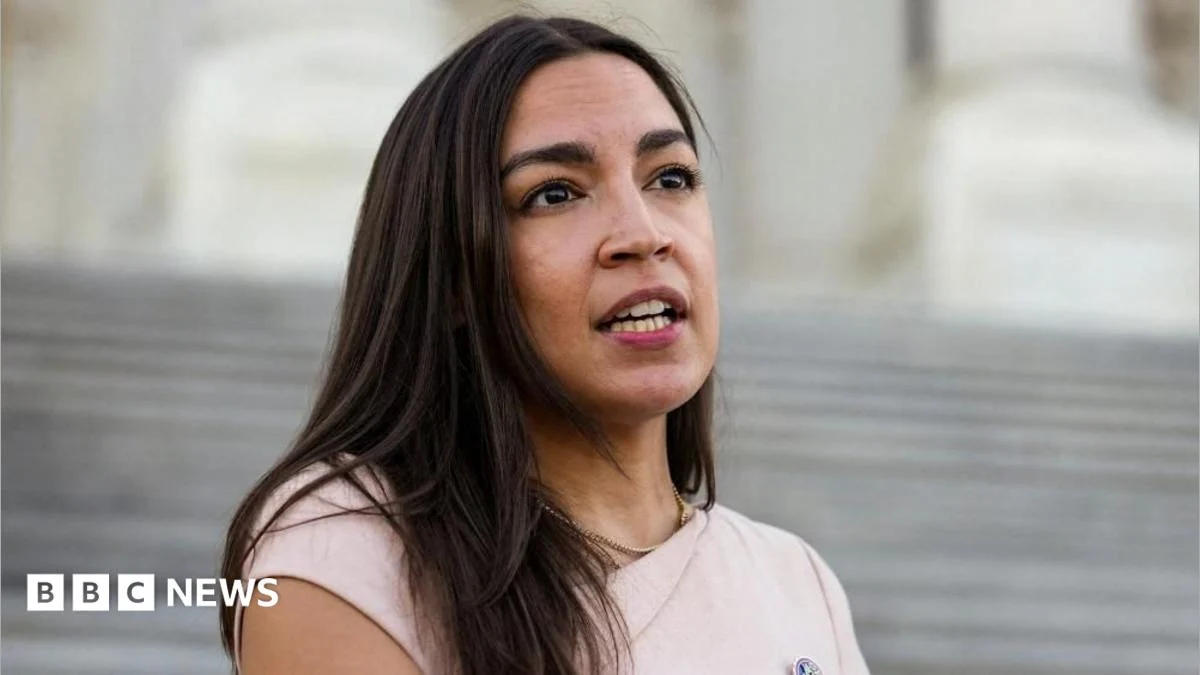 Ocasio-Cortez Freezing Eggs, Open to Presidential Run