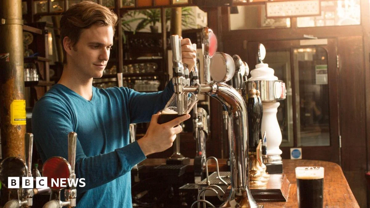 England and Wales review pub and hotel business rates system
