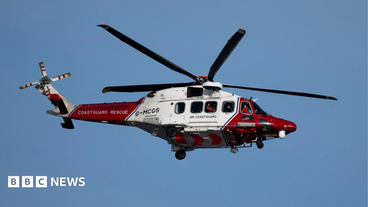 Search for Vessel in Distress with Five People in Channel