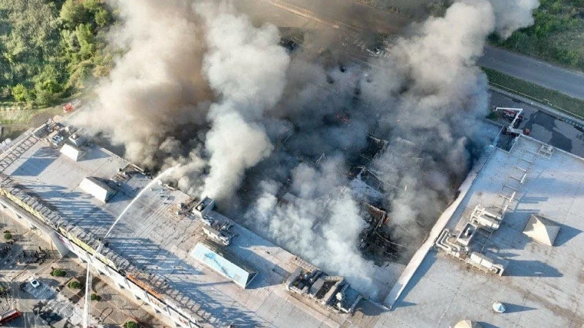 Russia’s ‘double-tap’ drone strike kills several in Ukraine mall